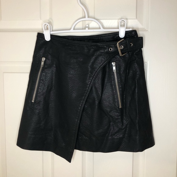 NWT New With Tags Pistola Rey vegan leather wrap skirt in Raven - Picture 4 of 11